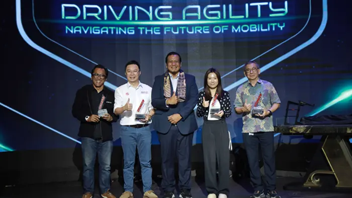 MG4-EV-Kembali-Raih-Gelar-Best-Small-EV-di-OTOMOTIF-Award-2026